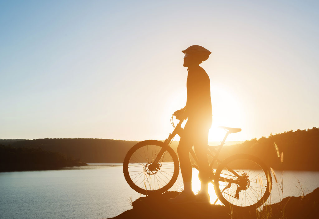 Bicicletas, coches y educación vial
