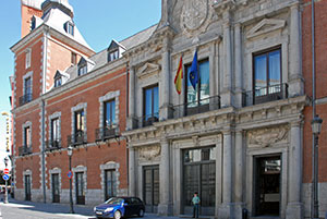 Gestionando crisis en el extranjero: la Unidad de Emergencia Consular